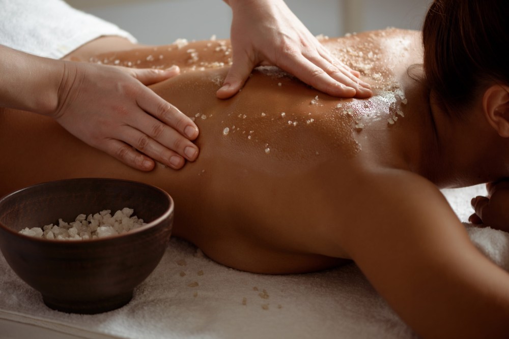 Affordable CBD massage and facial in Fannin